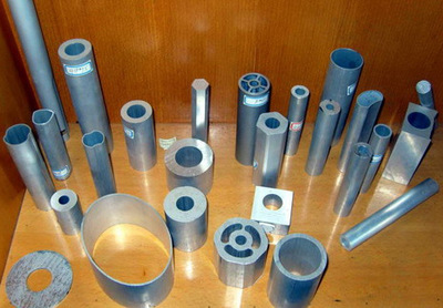 佛山市南海富球金屬制品 專業(yè)定做鍍鋅方管及鋁合金材料，優(yōu)質(zhì)供應(yīng)與服務(wù)